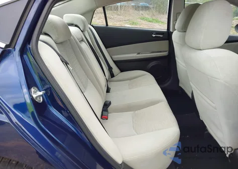 2010 Mazda Mazda6 I Touring z USA, uszkodzony, nr VIN 1YVHZ8CH5A5M35040